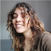 Profesora de inglés con 1 año de experiencia, tanto para niños como adultos, me caracterizo por enseñar de manera directa enfocada a el uso inmediato del idioma, con tecnicas dinámicas y con las cuales he aprendido yo misma.